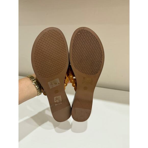 NWT Tory Burch Benton Scalloped Slip On Flat Thong Sandals Brown Womens Size 9.5 - Picture 6 of 6